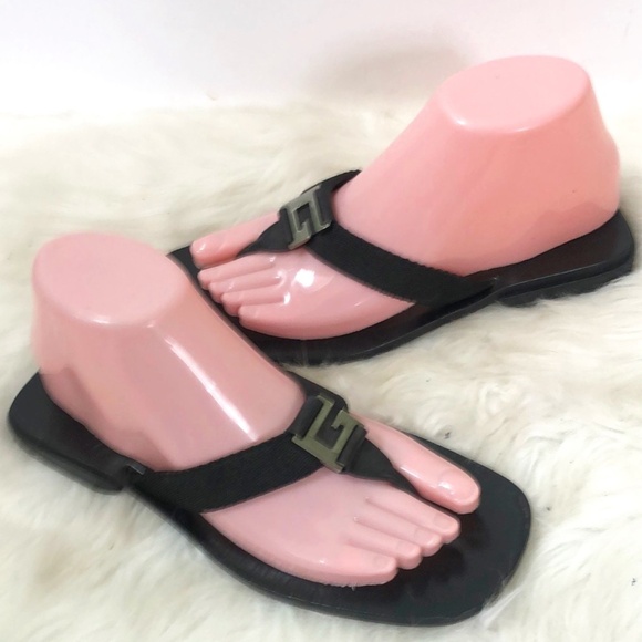 Gucci Authentic Sandals Size 7B - Picture 1 of 12